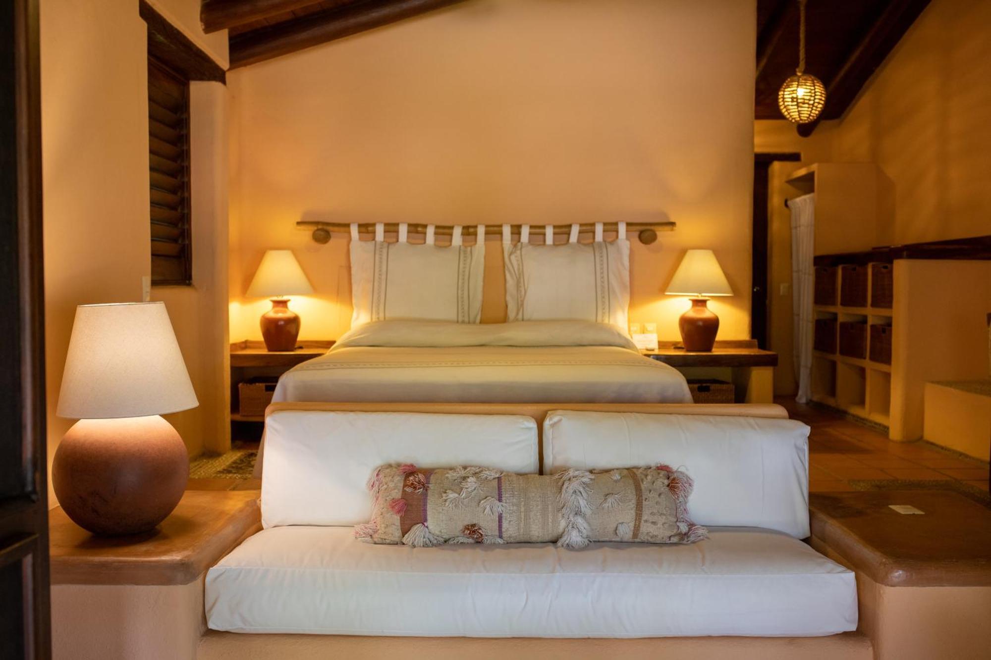 Puertas Paraiso Hotel Boutique زيهواتانيجو المظهر الخارجي الصورة