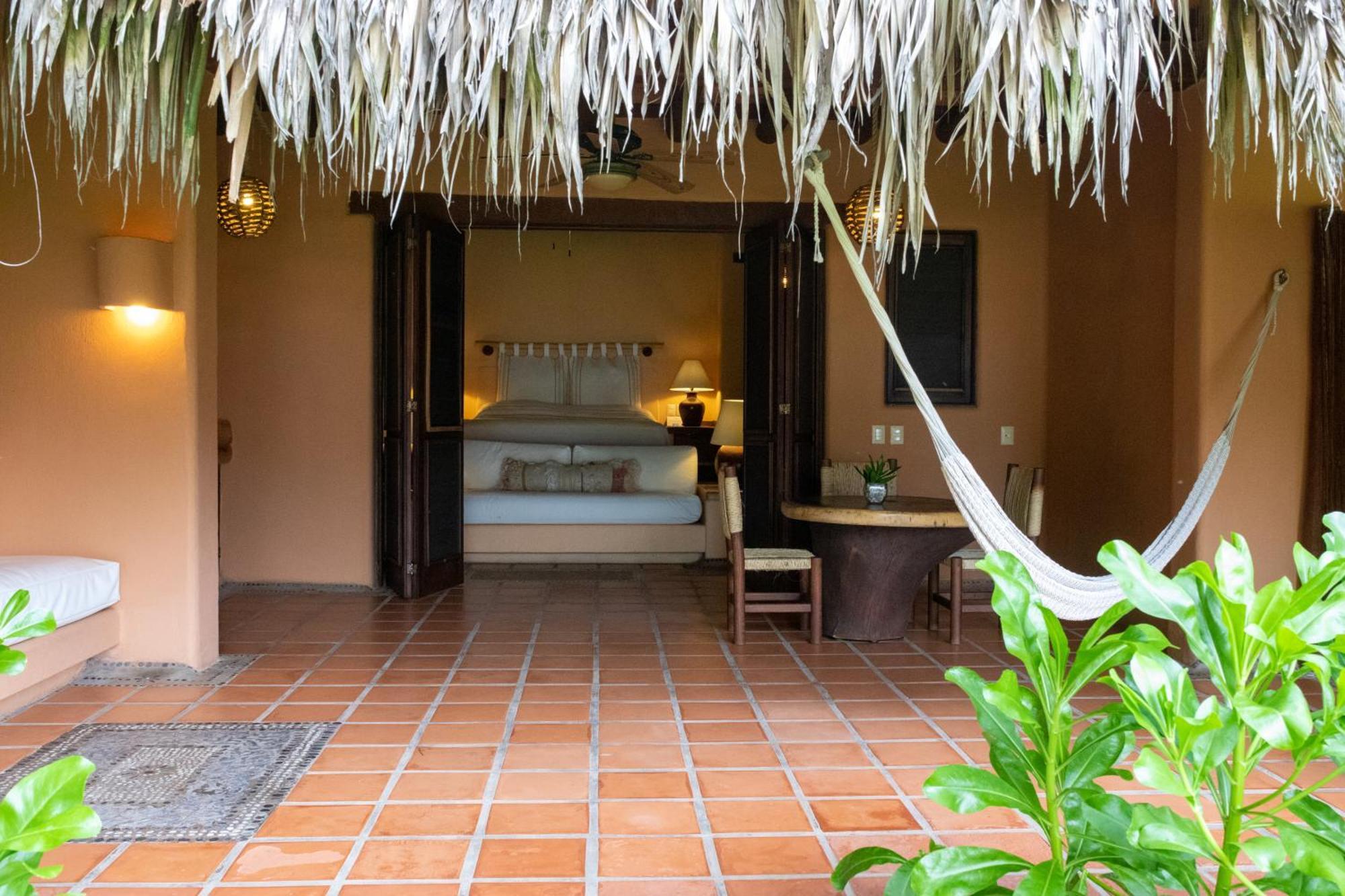 Puertas Paraiso Hotel Boutique زيهواتانيجو المظهر الخارجي الصورة