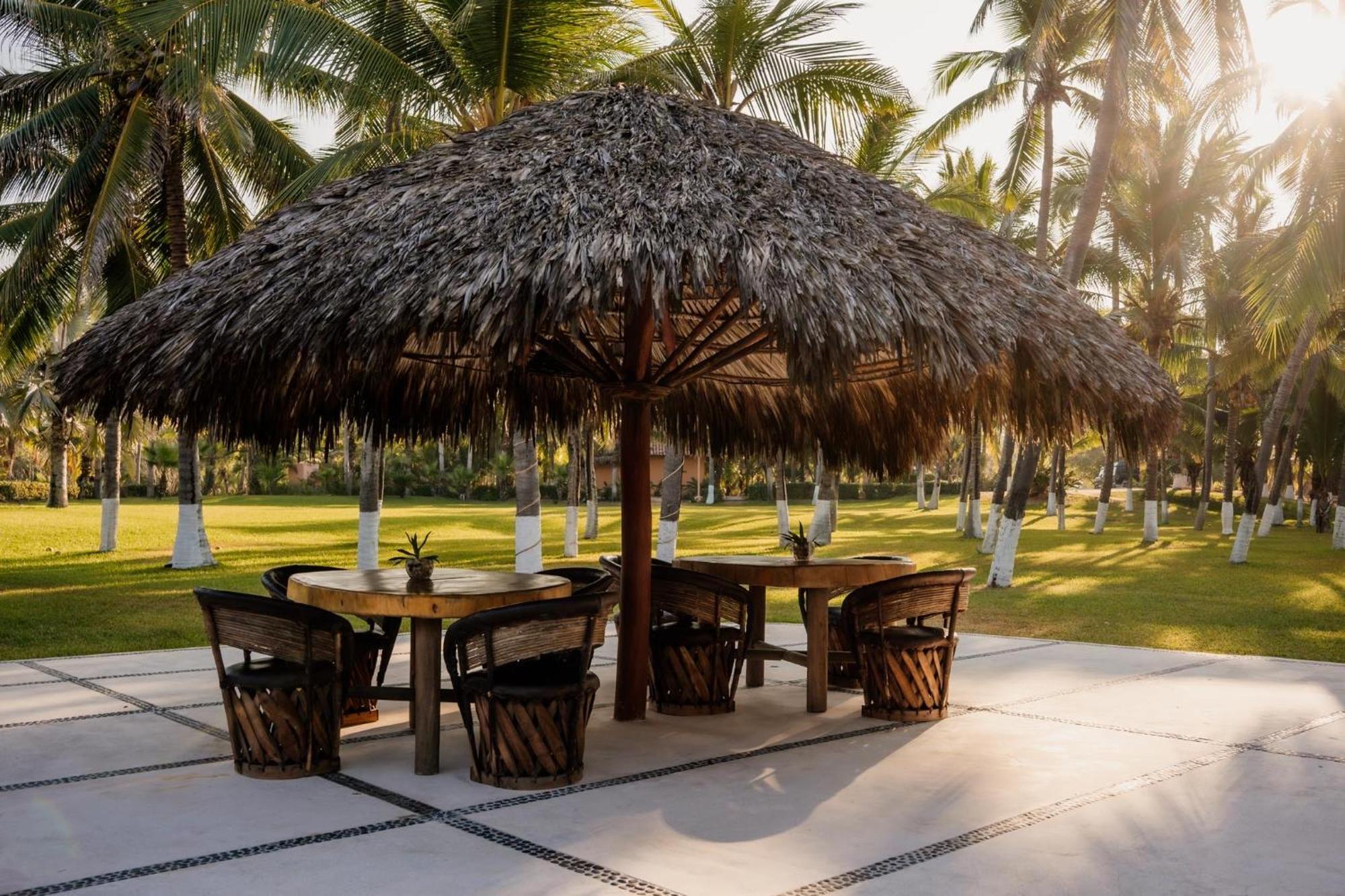 Puertas Paraiso Hotel Boutique زيهواتانيجو المظهر الخارجي الصورة